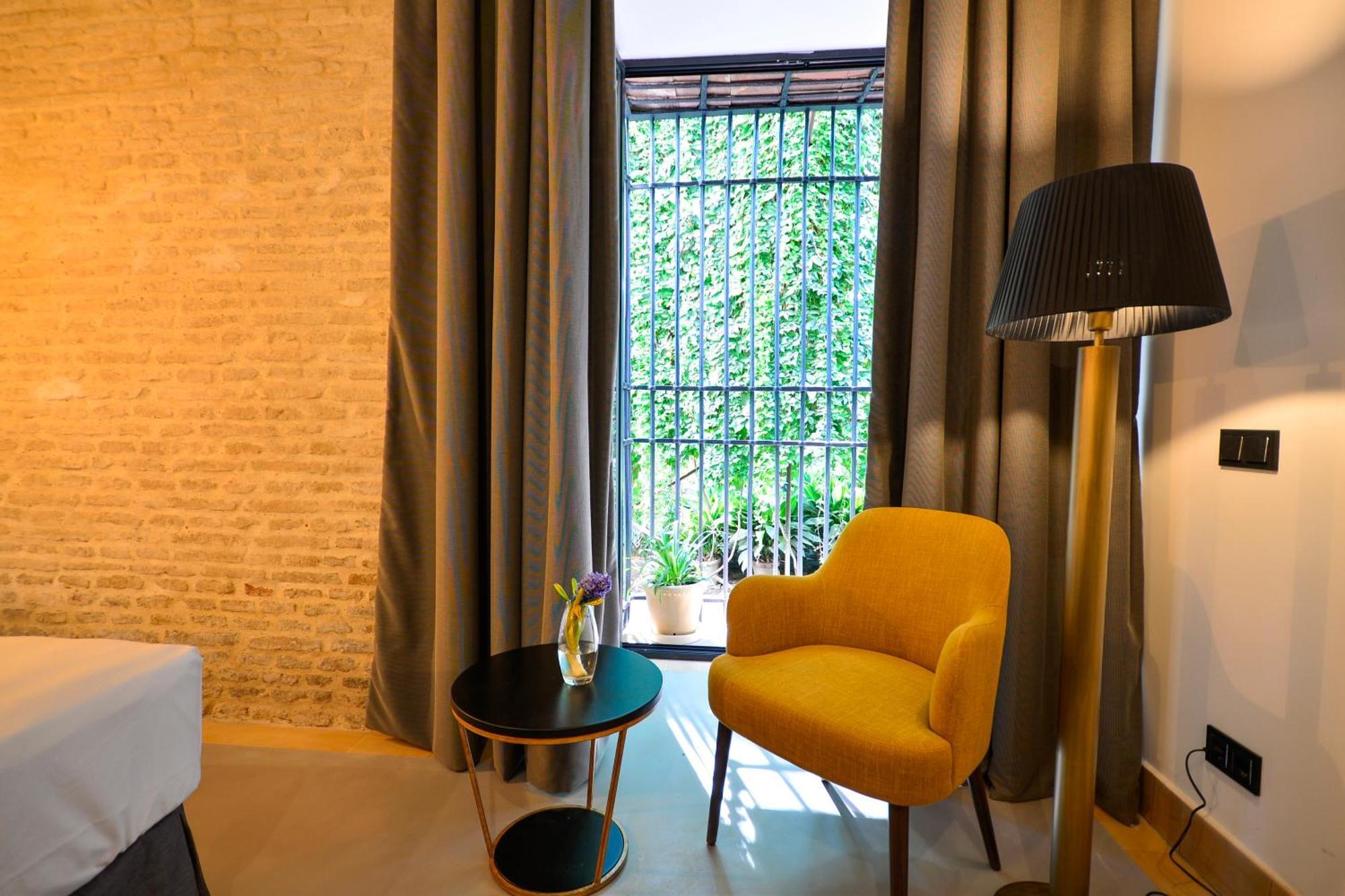 Hotel Legado Alcazar (Adults Only) Севілья Екстер'єр фото