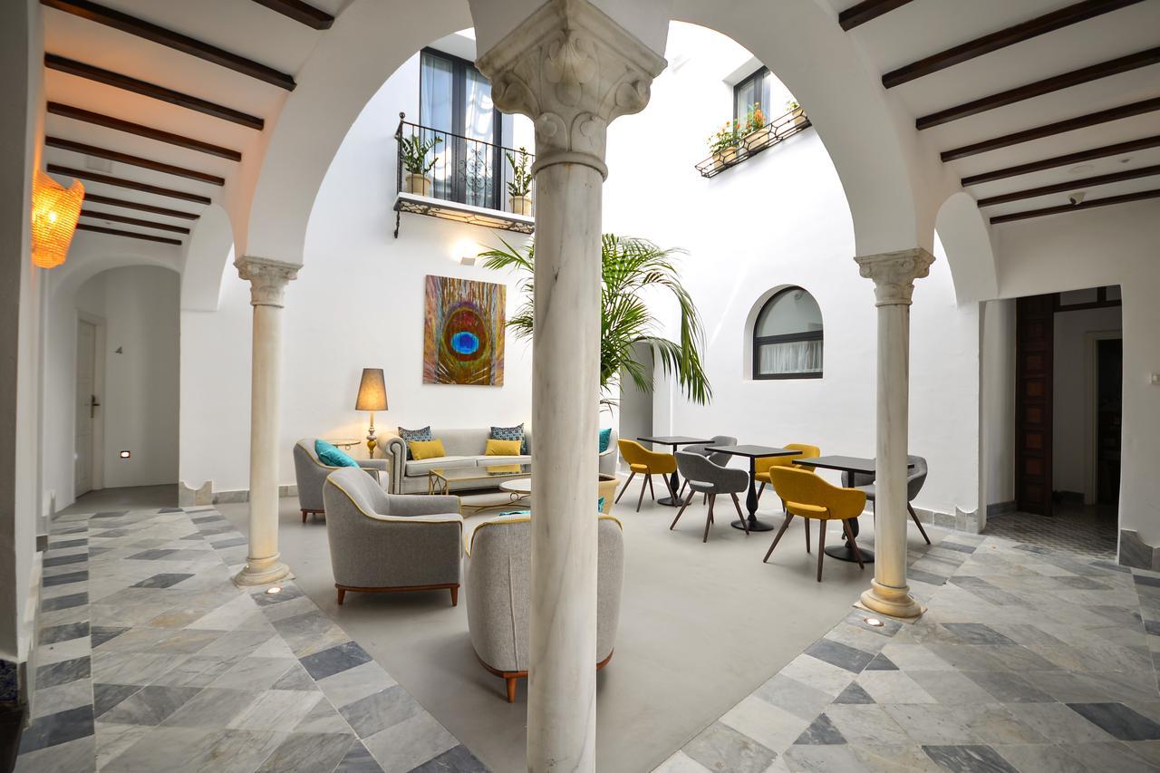Hotel Legado Alcazar (Adults Only) Севілья Екстер'єр фото