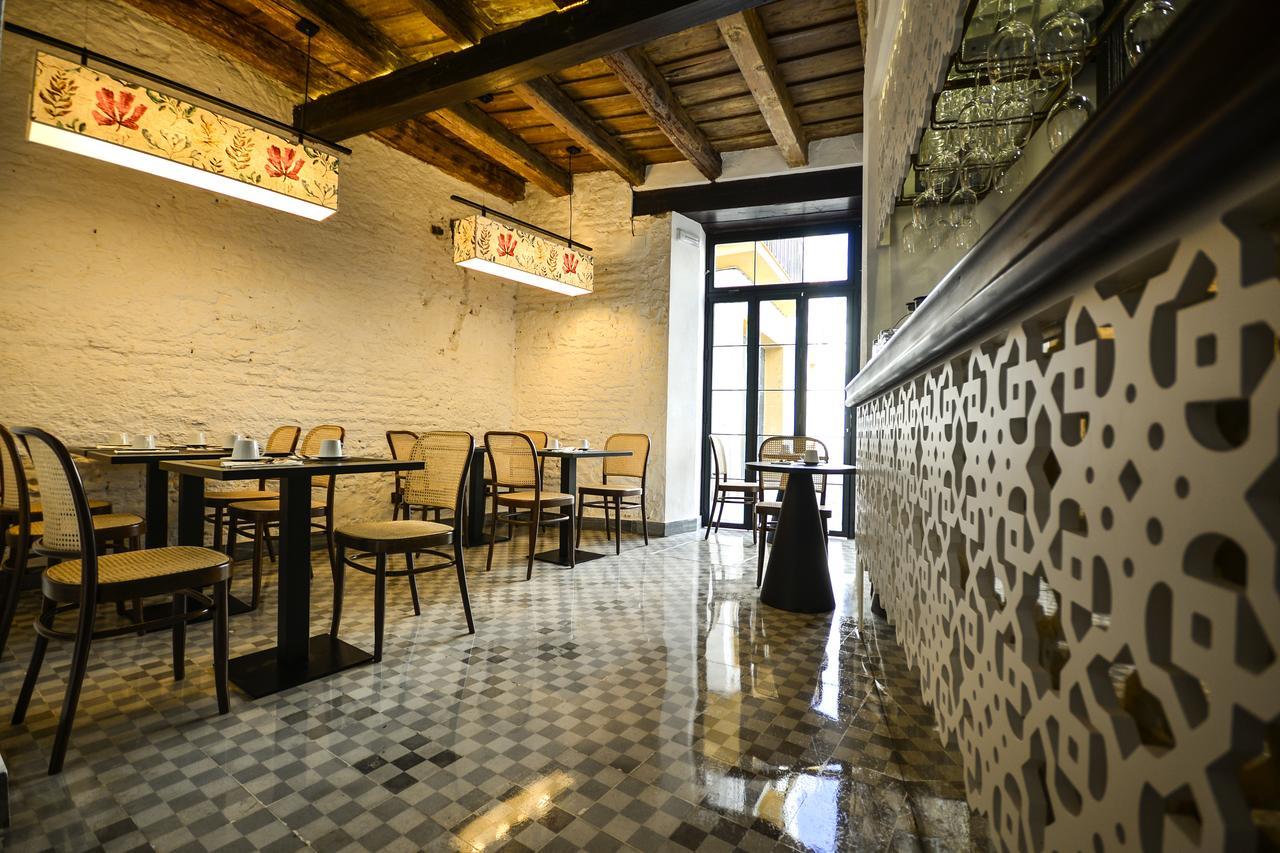 Hotel Legado Alcazar (Adults Only) Севілья Екстер'єр фото