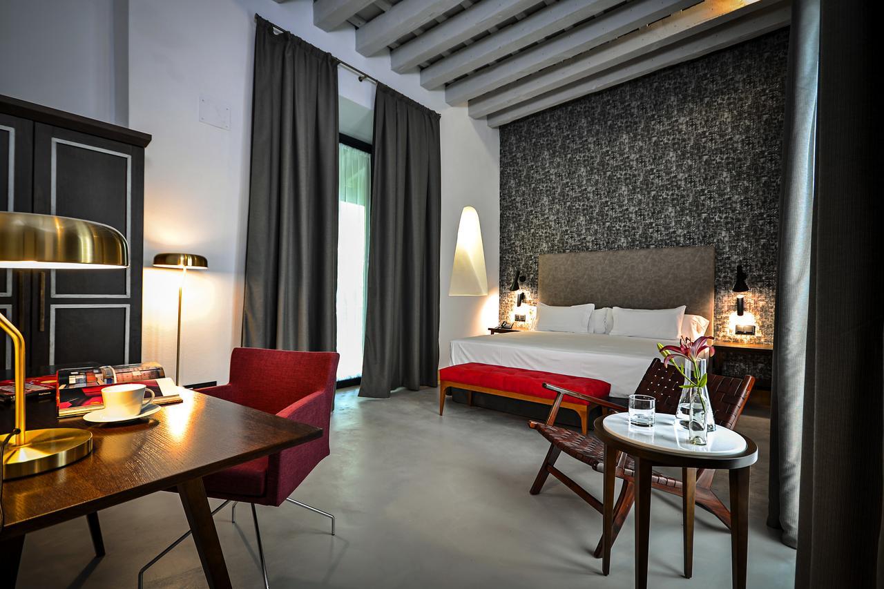 Hotel Legado Alcazar (Adults Only) Севілья Екстер'єр фото