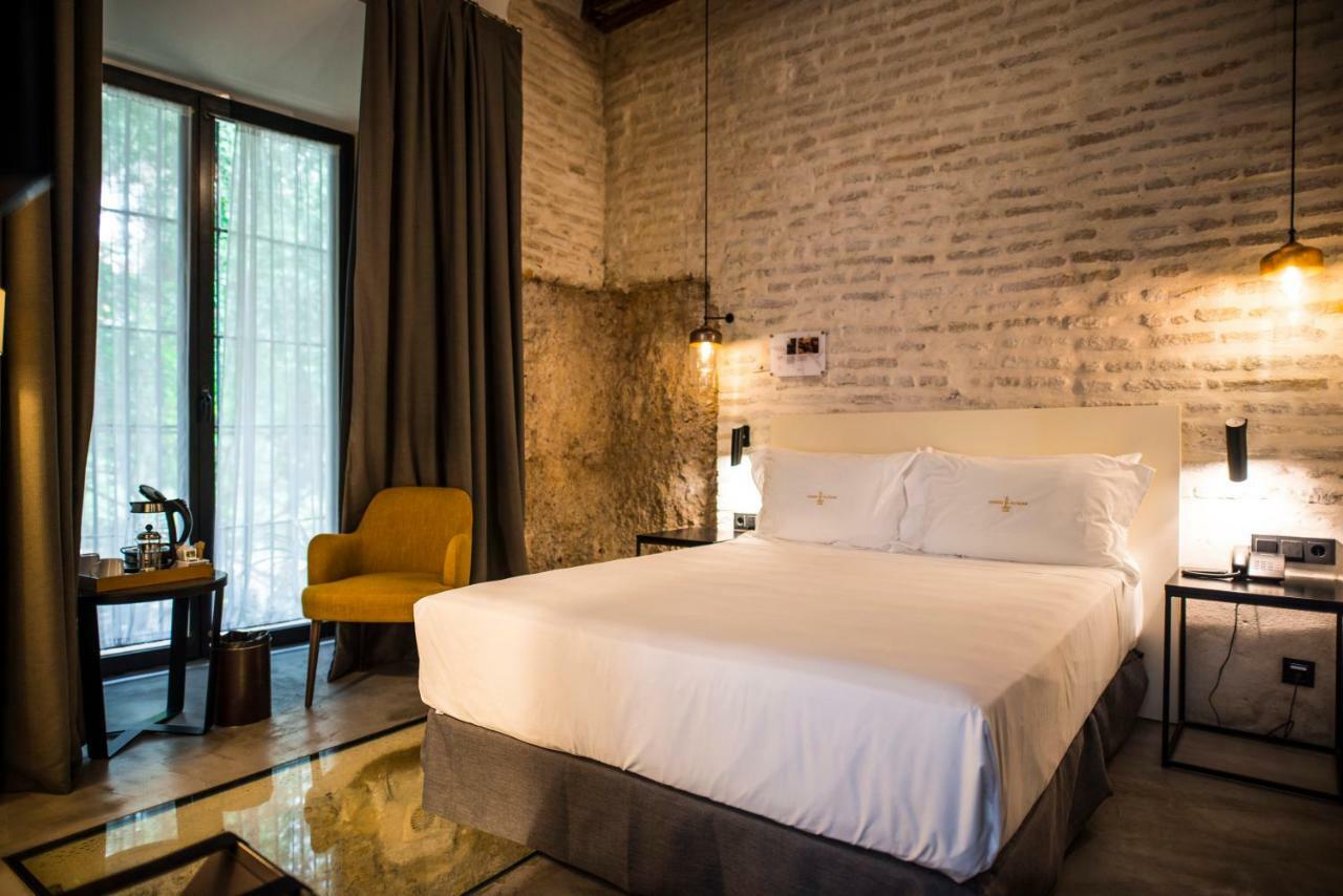 Hotel Legado Alcazar (Adults Only) Севілья Екстер'єр фото